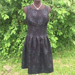 Elle Black Pleated Embossed Floral Dress
